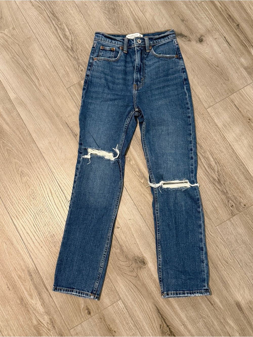Abercrombie & Fitch Medium Blue Straight-Leg Jeans with Knee Rips